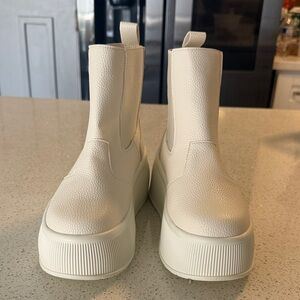 Platform Cream Ankle Boots